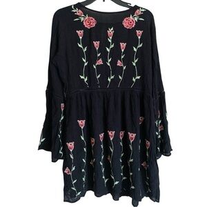 Black Embroidered Tunic Floral Dress, Rayon, Bell Sleeves Keyhole Back Size XXL